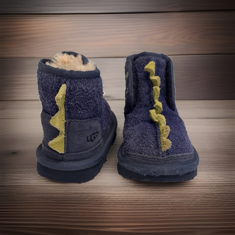 Ugg Fur Lined Dinosaur Boots Little Kids 10 Dydo Neumel II Blue Warm Winter EUC